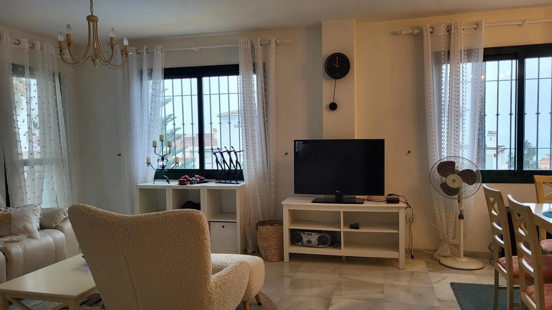 Audrey Apartment-Benalmadena-Beachfront